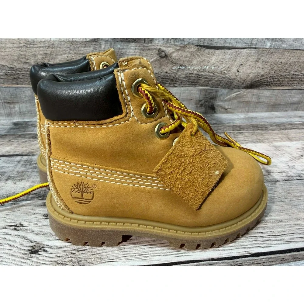 Timberland 12809M Kids Tan Suede Boots‎ Size 5 Toddler